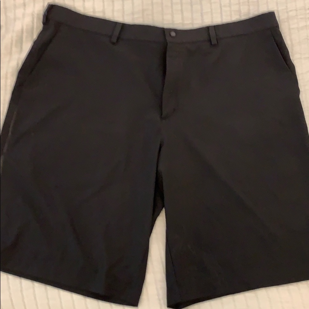Black Nike golf shorts